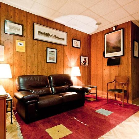 Hostal Asuncion Madrid Exterior foto