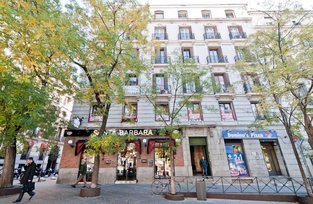 Hostal Asuncion Madrid Exterior foto