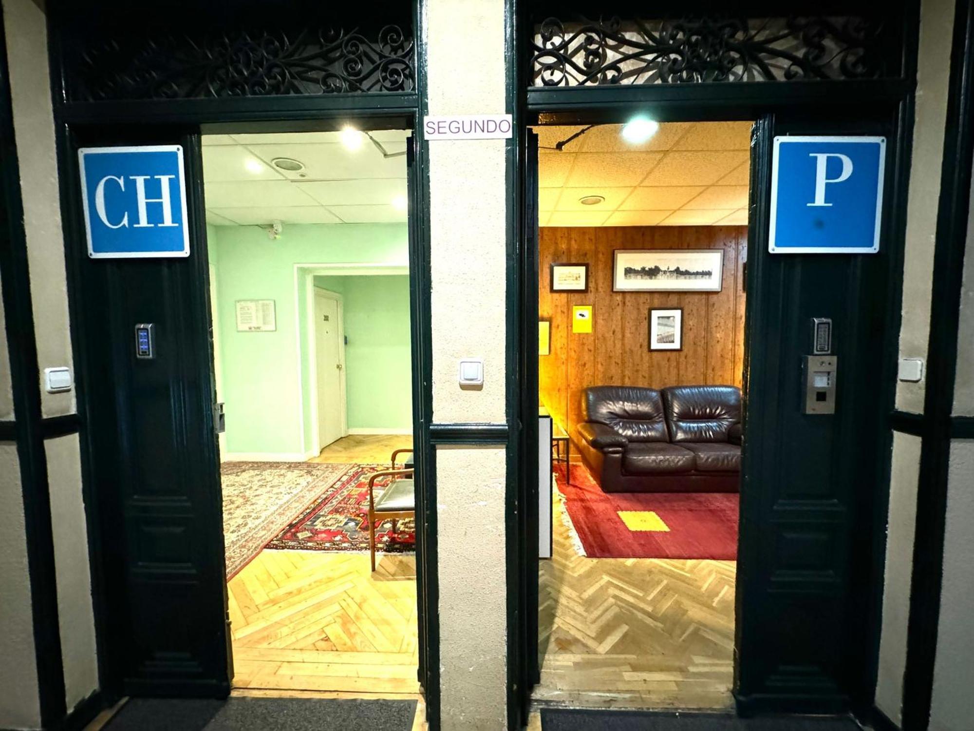 Hostal Asuncion Madrid Exterior foto