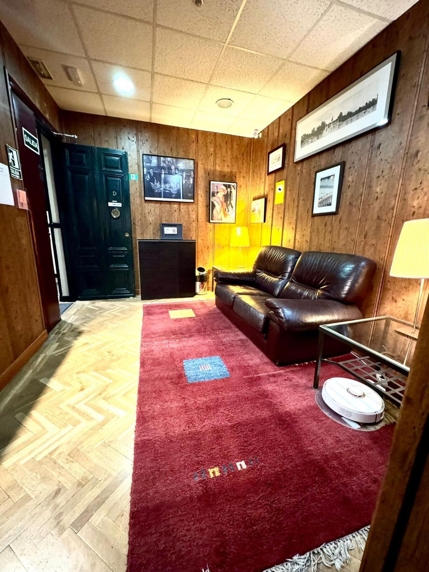 Hostal Asuncion Madrid Exterior foto