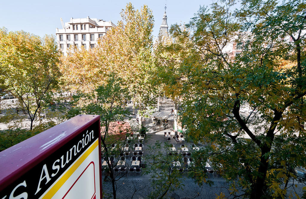 Hostal Asuncion Madrid Exterior foto