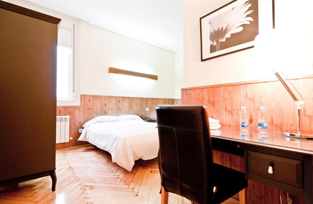 Hostal Asuncion Madrid Cameră foto