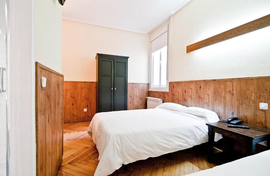 Hostal Asuncion Madrid Cameră foto