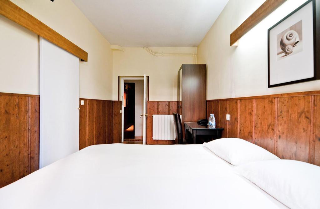 Hostal Asuncion Madrid Cameră foto