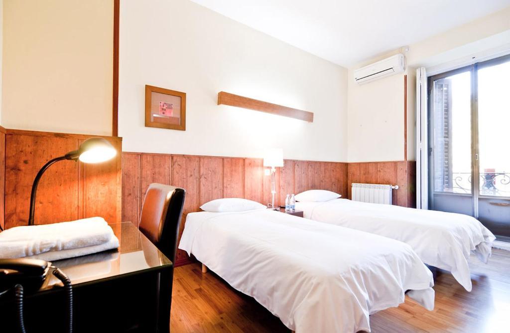 Hostal Asuncion Madrid Cameră foto