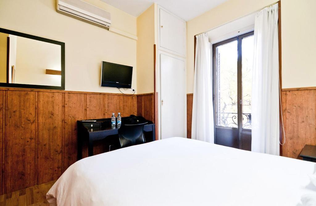 Hostal Asuncion Madrid Cameră foto