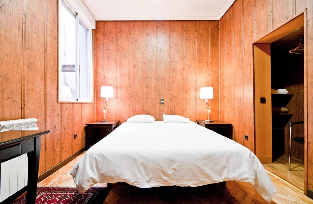 Hostal Asuncion Madrid Exterior foto