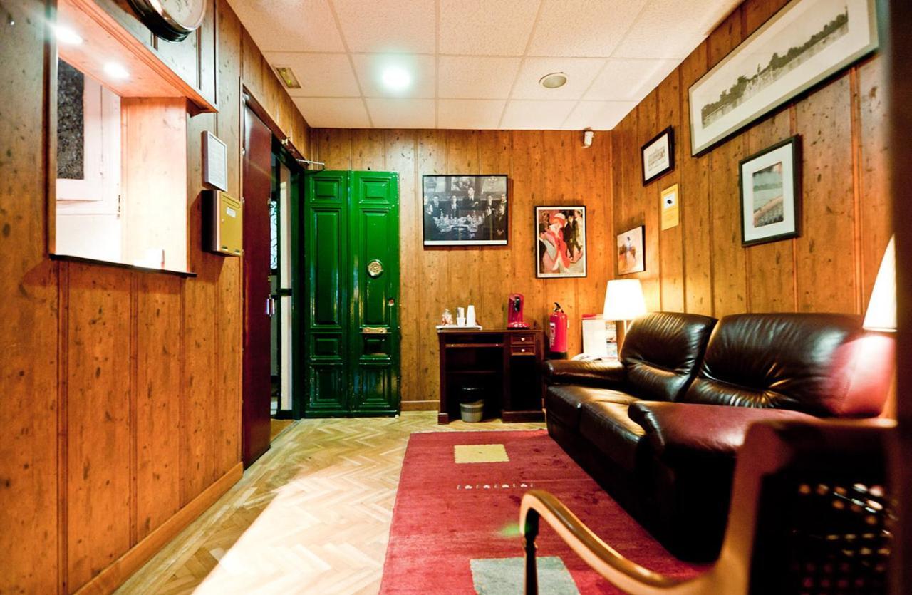 Hostal Asuncion Madrid Exterior foto